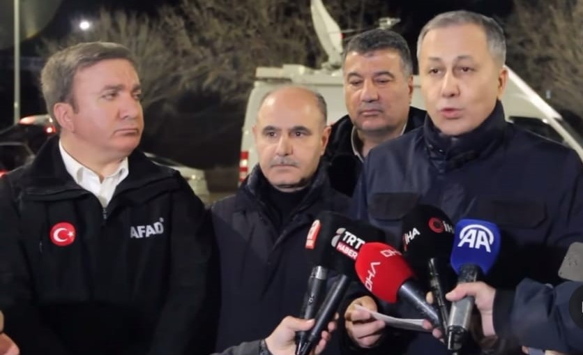 Erzincan’ın İliç İlçesinde bir maden ocağında meydana gelen toprak kayması