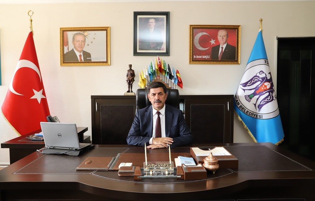 Erzincan Belediye Başkanı Bekir Aksun 6 Şubat 2023 tarihinde Kahramanmaraş