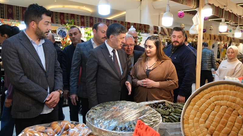 Erzincan Belediye Başkanı ve Cumhur İttifakı Belediye Başkan Adayı Bekir