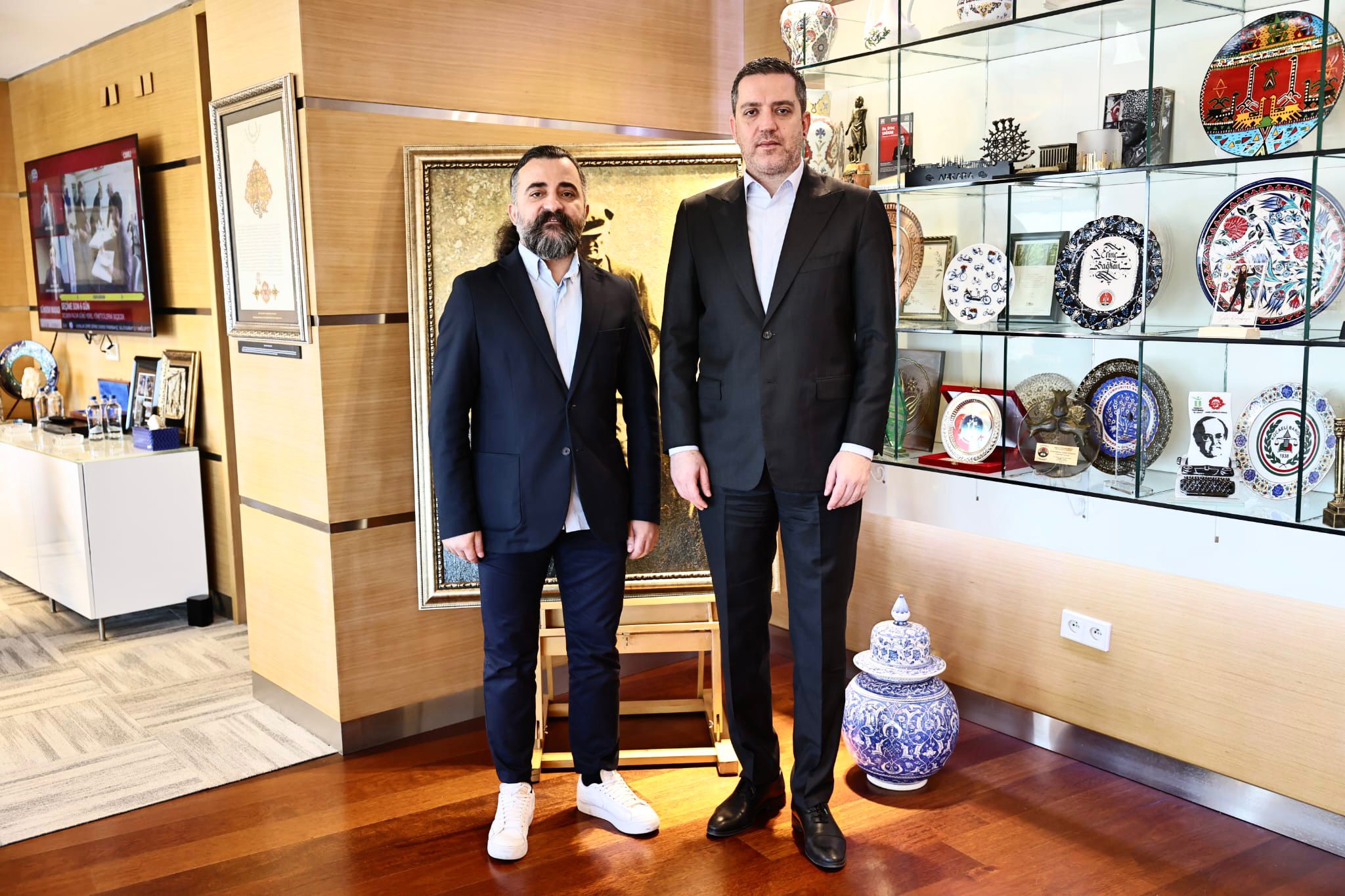Türkiye Barolar Birliği Başkanı Av. Ramiz Erinç Sağkan'ı ziyaret eden