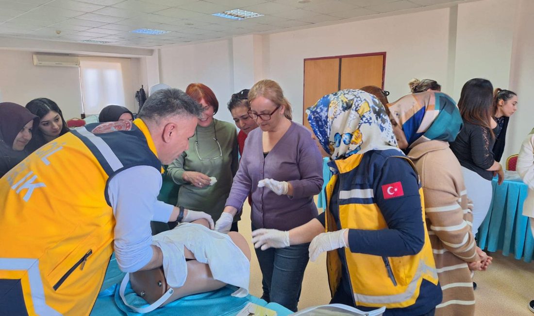 Erzincan’da sağlık çalışanlarına yönelik Hizmet İçi Eğitim kapsamında “Personel Destek