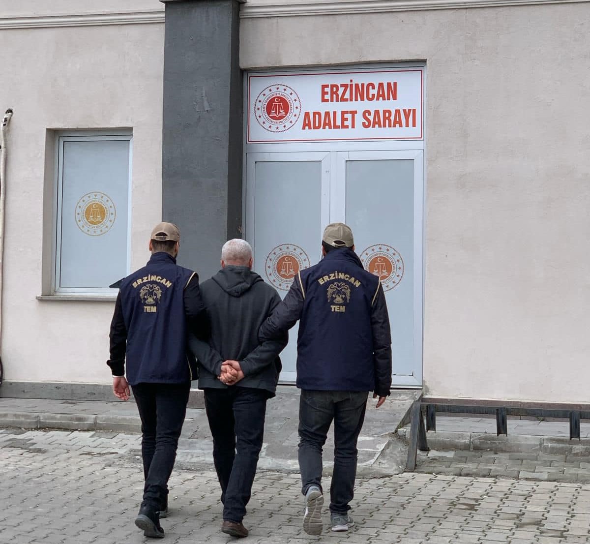 Erzincan’da PKK/KCK terör örgütü mensubu aranan 1 şahıs yakalandı