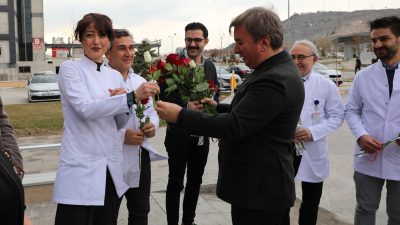 Erzincan Valisi Hamza Aydoğdu, 14 Mart tıp Bayramı dolayısıyla Mengücek