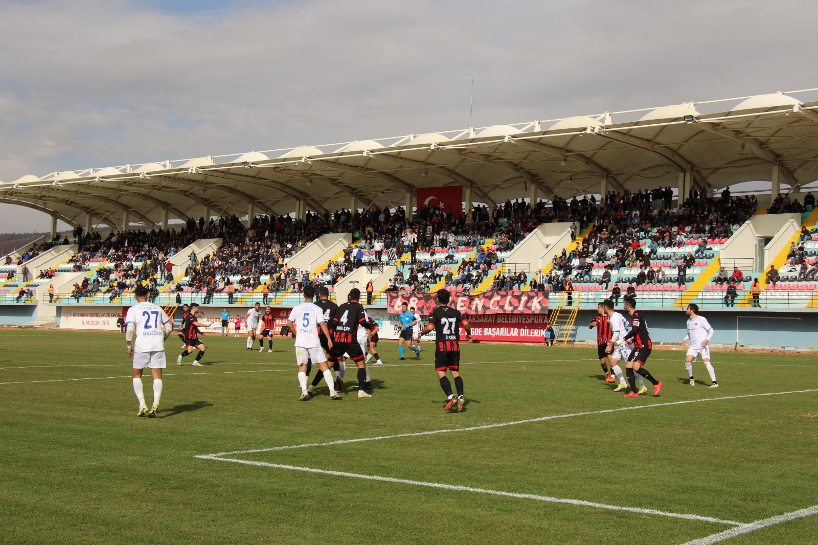 TFF 2. Lig Kırmızı gurup 27. Hafta mücadelesinde 68Aksaray Belediye