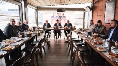 31 Mart seçimlerine sayılı günler kala bir yandan seçim kampanyası