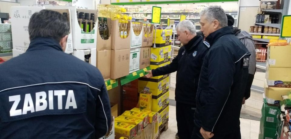 Fahiş fiyat artışıyla piyasa işleyişini bozan işletmelere kapatma cezası geliyor.