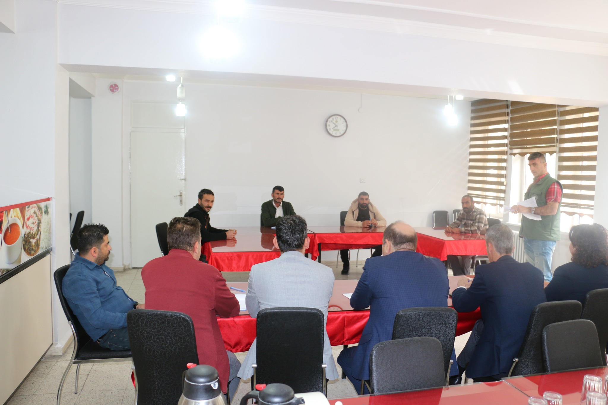 Erzincan'da tespit, tehdit ve tahsis çalışmaları tamamlanan meralar ihaleye çıkarıldı.