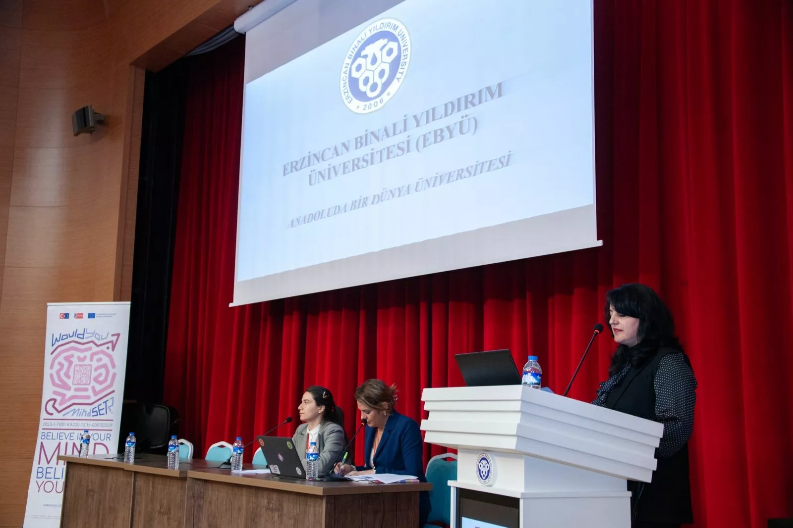 Erzincan Binali Yıldırım Üniversitesi’nde, Türkiye Ulusal Ajansı tarafından hibelenmiş olan
