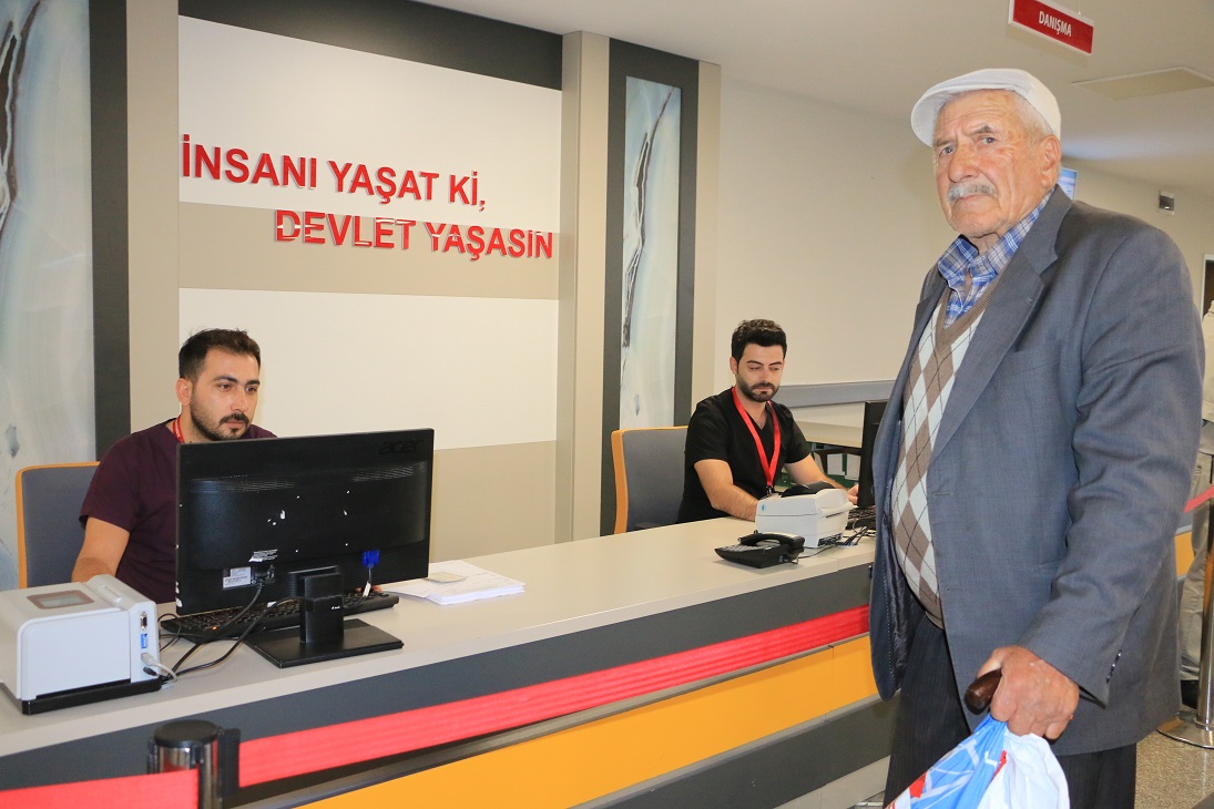 Sağlık Bakanlığının ilgili birimleri ve hastanelerin yöneticileriyle yapılan toplantılarda, MHRS’