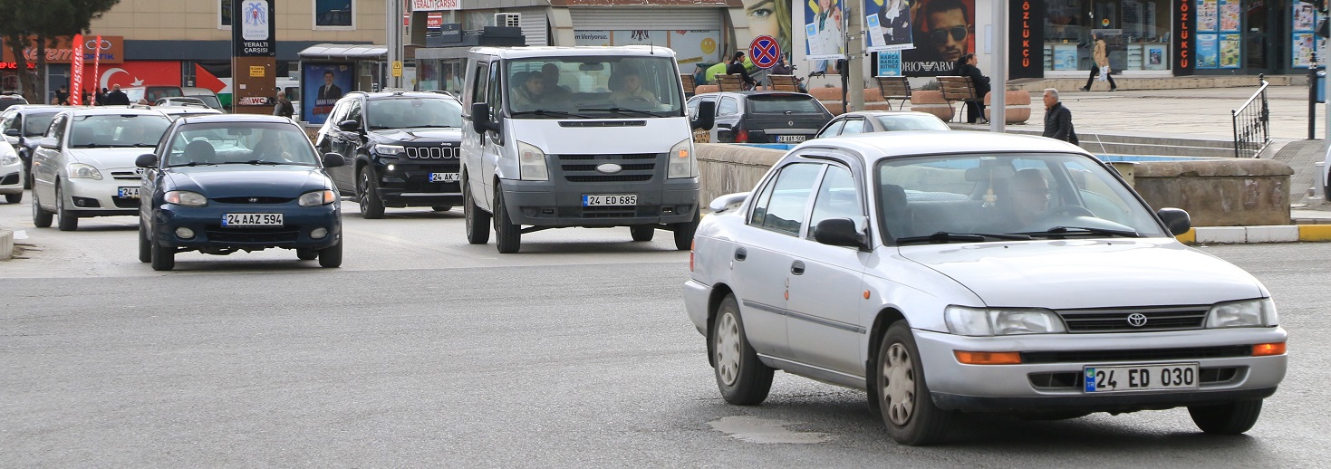 Erzincan’da trafiğe kayıtlı araç sayısı Mart ayı sonu itibarıyla 71 bin 868 oldu