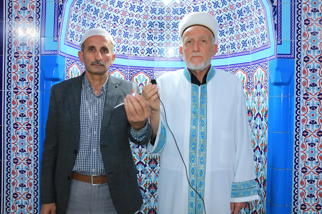 Erzincan’da Yavuz Selim Camiinde Ramazan dolayısıyla Sakal-ı Şerif Kadir Gecesi'nde