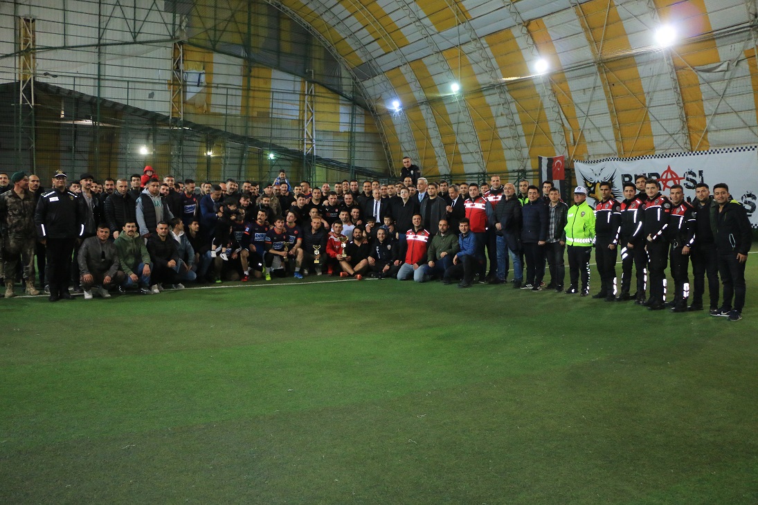 Erzincan’da Türk Polis Teşkilatının 179’ncu yılı dolayısıyla Futbol turnuvası düzenlendi.