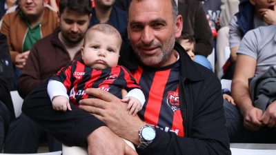 24Erzincanspor taraftarı baba Yavuz Gürel 3 aylık bebekleri Ali Asaf