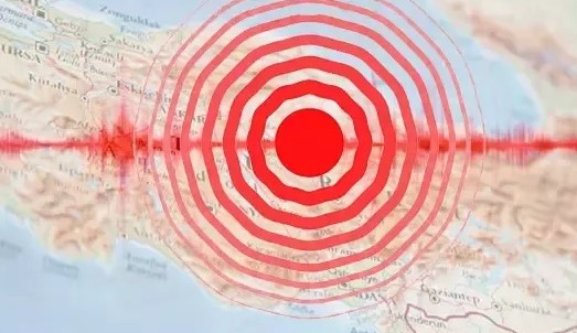 Tercan’da 4,1 büyüklüğünde deprem korkuttu