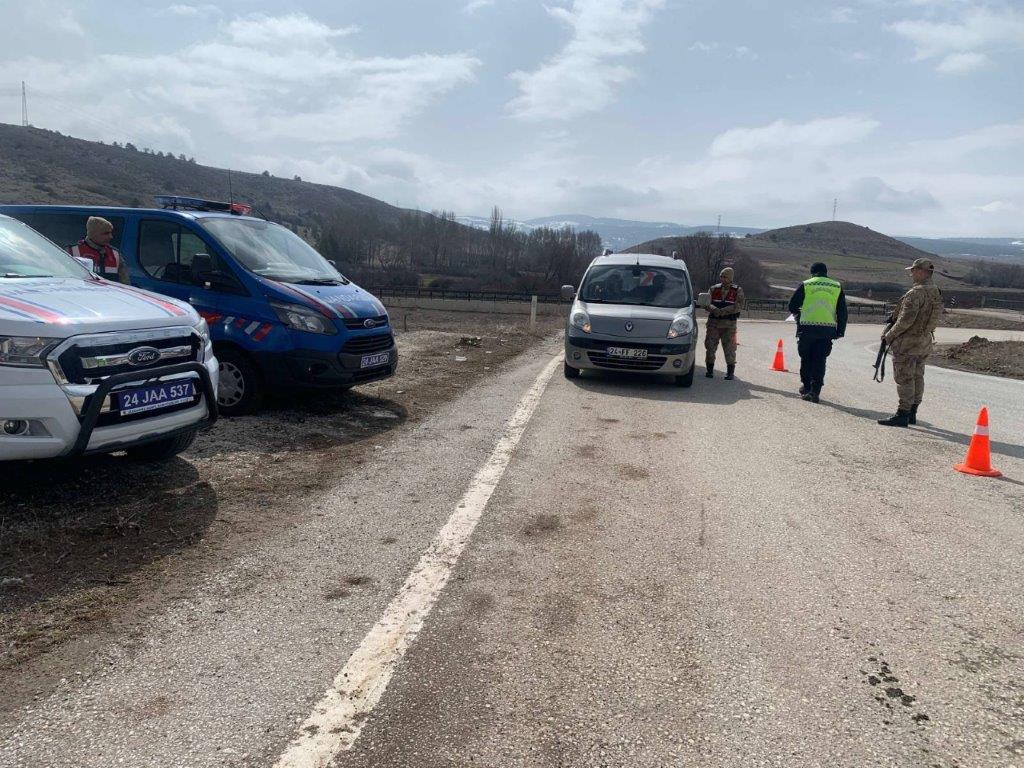Erzincan’da vatandaşın huzuru ve güvenliği için gece gündüz demeden çaba