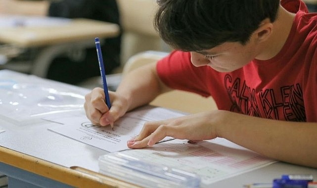 LGS başvuru süresi uzatıldı Milli Eğitim Bakanlığı (MEB) tarafından yapılan açıklamaya göre, Liselere Geçiş