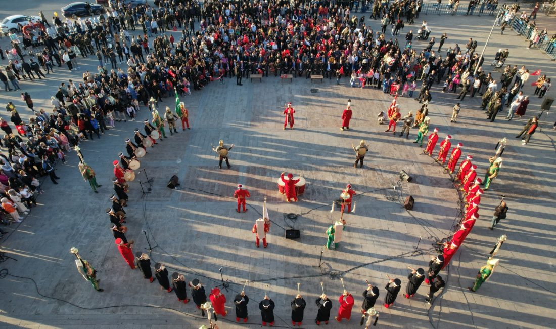 MSB Mehteran Birliği Erzincan’da konser verdi