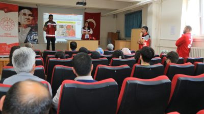 MEB AKUB gönüllü ekipleri ve Erzincan AFAD işbirliğiyle “Afetlerde Velilerimizle