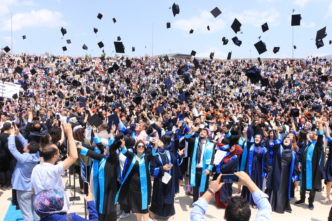 Erzincan Binali Yıldırım Üniversitesi (EBYÜ) 2023-2024 eğitim öğretim yılında fakülte,