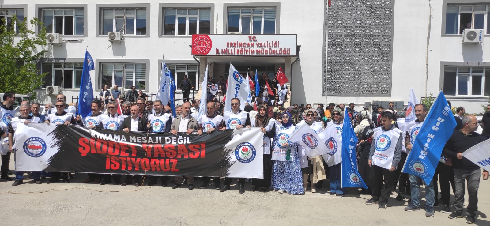 Eğitim Bir Sen Erzincan Şube başkanı Nebi Gül; Eğitim çalışanlarına