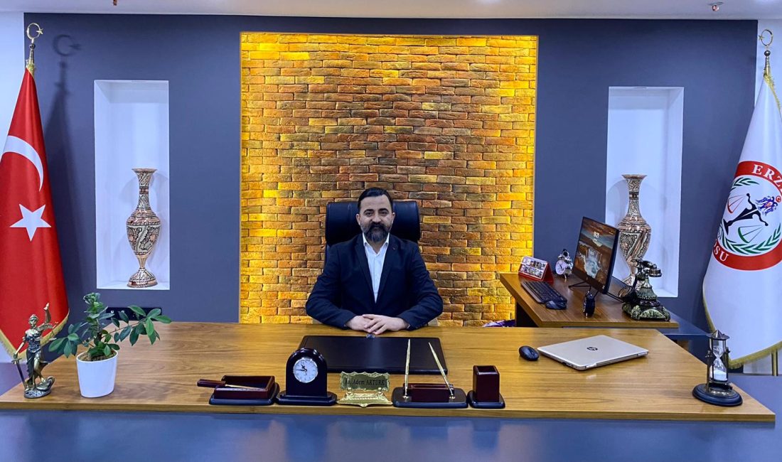 Gazze Şeridinin güneyindeki Refah kentinde yerinden edilmiş; çadır kentlerde yaşamlarını