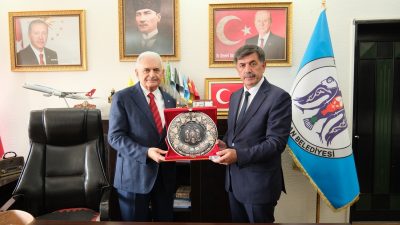 Son Başbakan Binali Yıldırım, Belediye Başkanı Aksun’u ziyaret etti