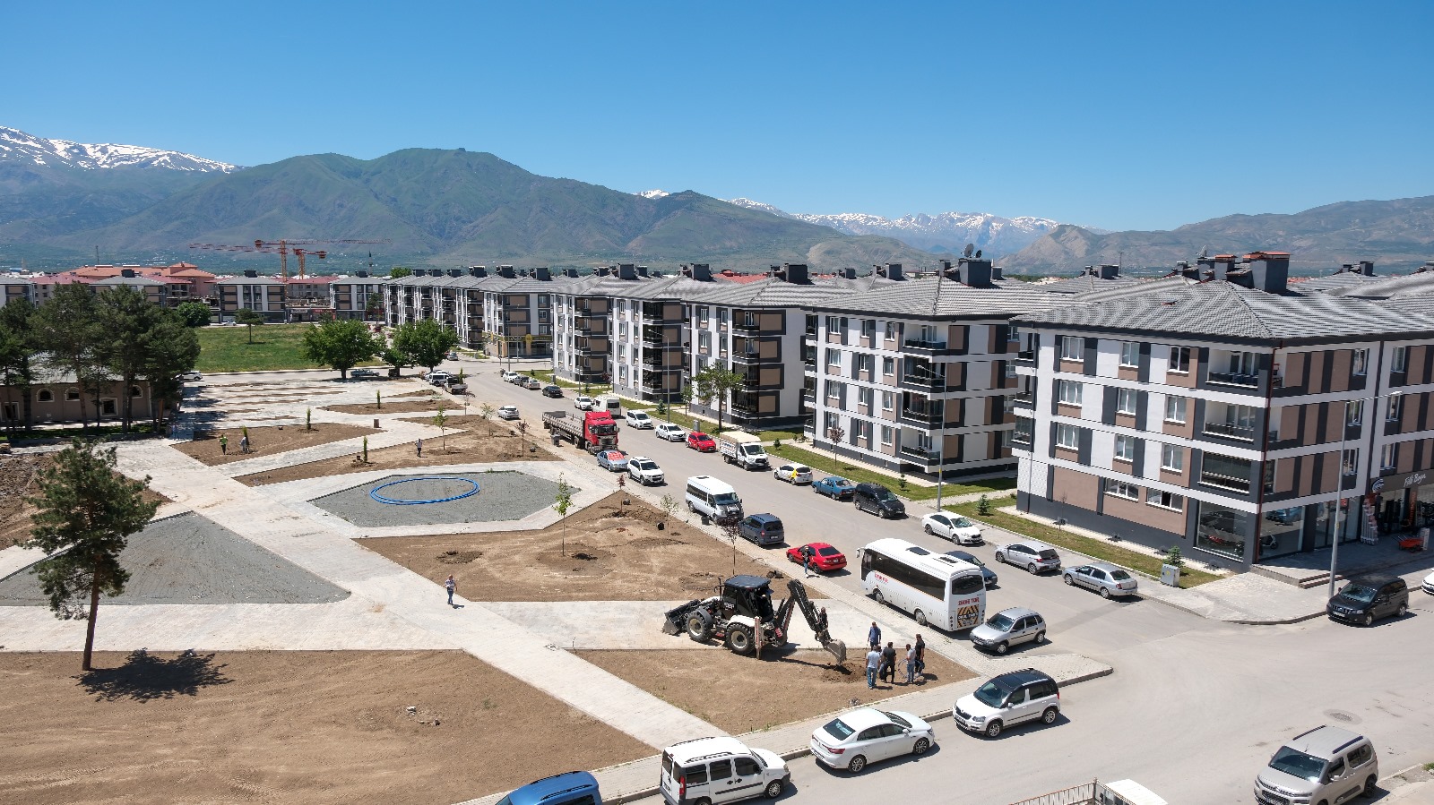 Belediye Başkanı Bekir Aksun’un talimatları doğrultusunda, Erzincan Belediyesi şehre yakışır