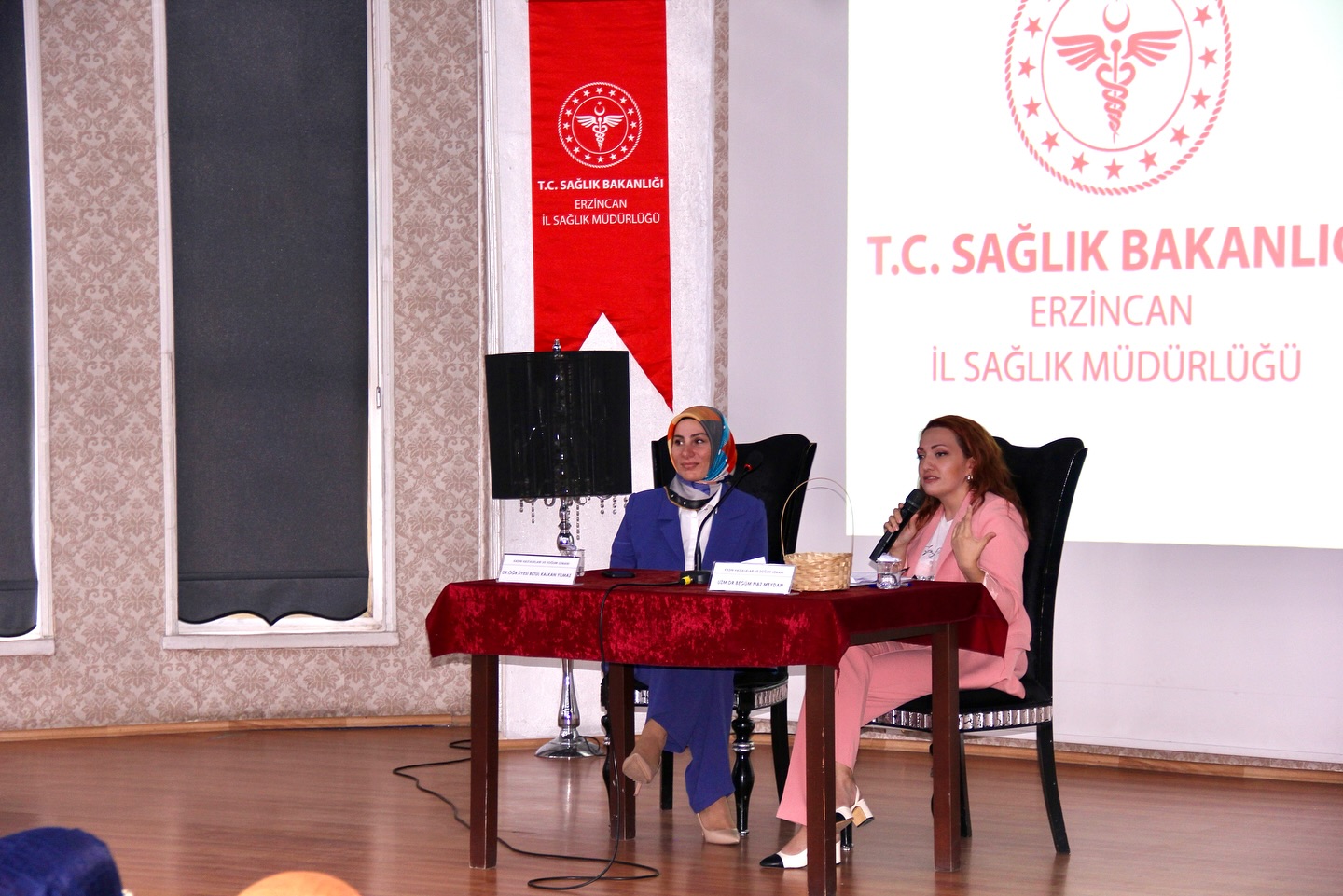 Erzincan İl Sağlık Müdürlüğü’nün organizasyonuyla Vali Yardımcısı Ömer Özbay’ın eşi