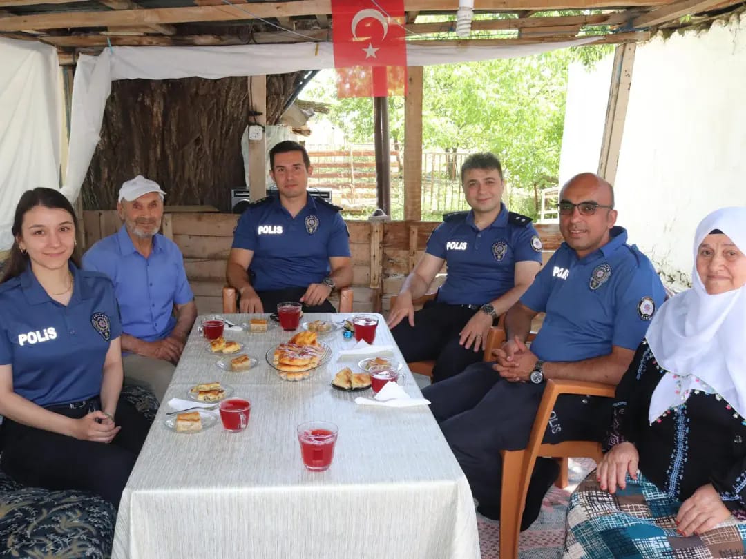Erzincan polisi Babalar günü ve Kurban bayramı dolayısıyla Erzincan merkez