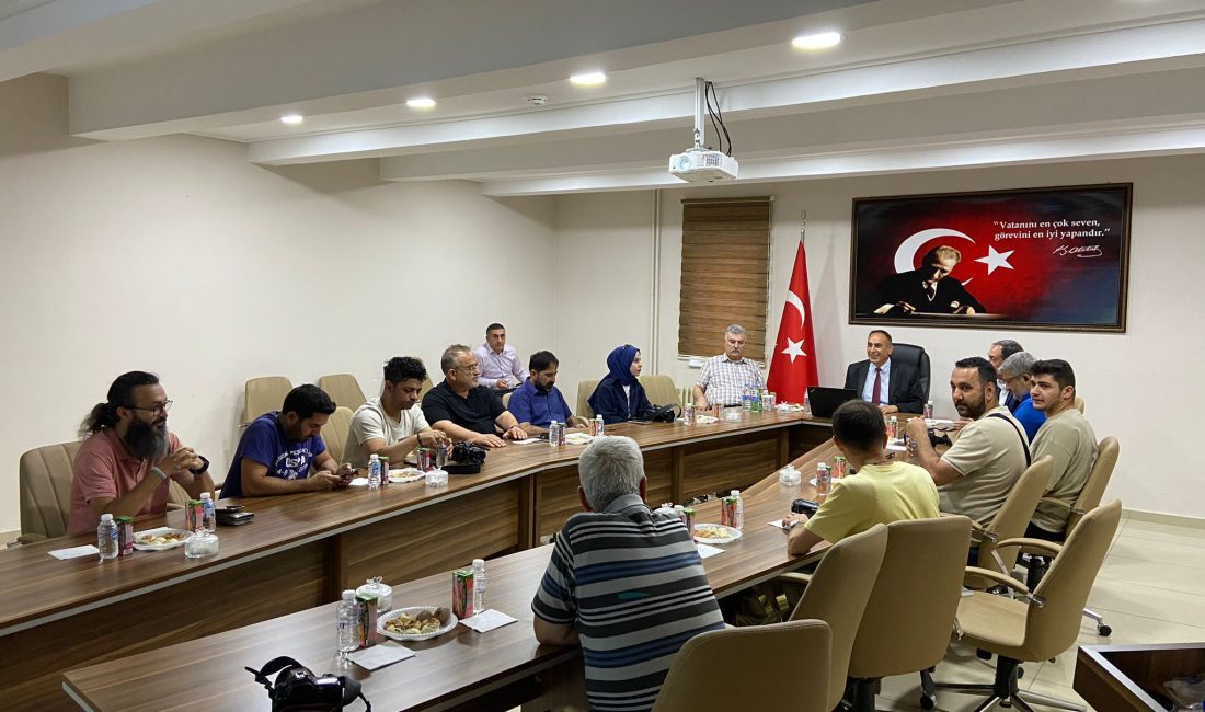 Erzincan Basını ile bir araya gelen Erzincan İl Nüfus ve
