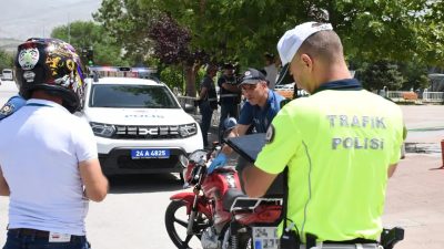 Erzincan’da İl Emniyet Müdürlüğü Asayiş Şube Müdürlüğü ekiplerince motosiklet, traktör