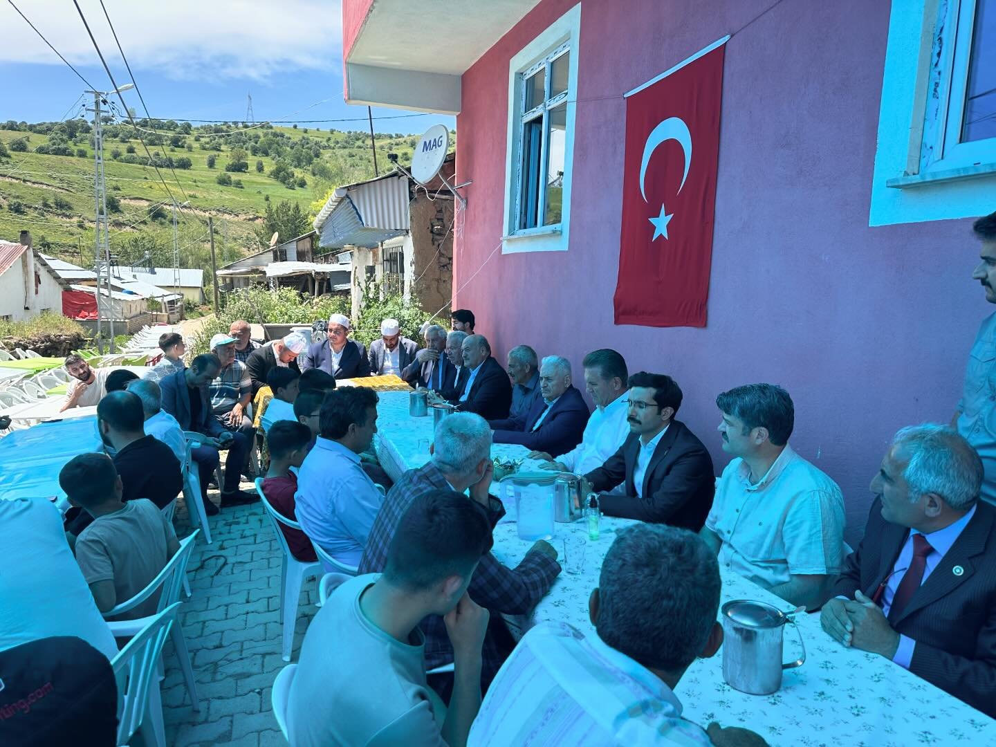 Bayram tatilini geçirmek üzere memleketi Erzincan’a gelen Türk Devletleri Teşkilatı