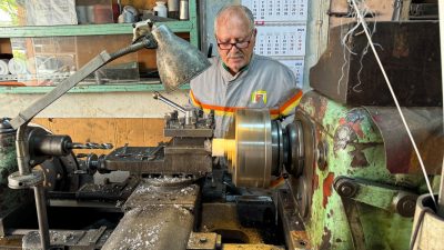 5 yıl süreyle Erzincan İl Genel Meclis Başkanlığını yapan Bekir