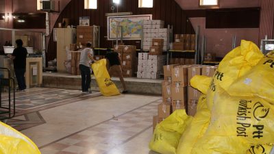 Ulaştırma ve Altyapı Bakanı Abdulkadir Uraloğlu, PTT’nin emeklilere yönelik yüzde