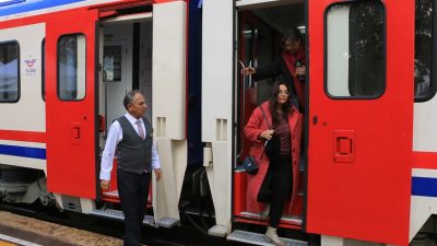 Ulaştırma ve Altyapı Bakanı Abdulkadir Uraloğlu, 14-22 Haziran tarihleri arasında