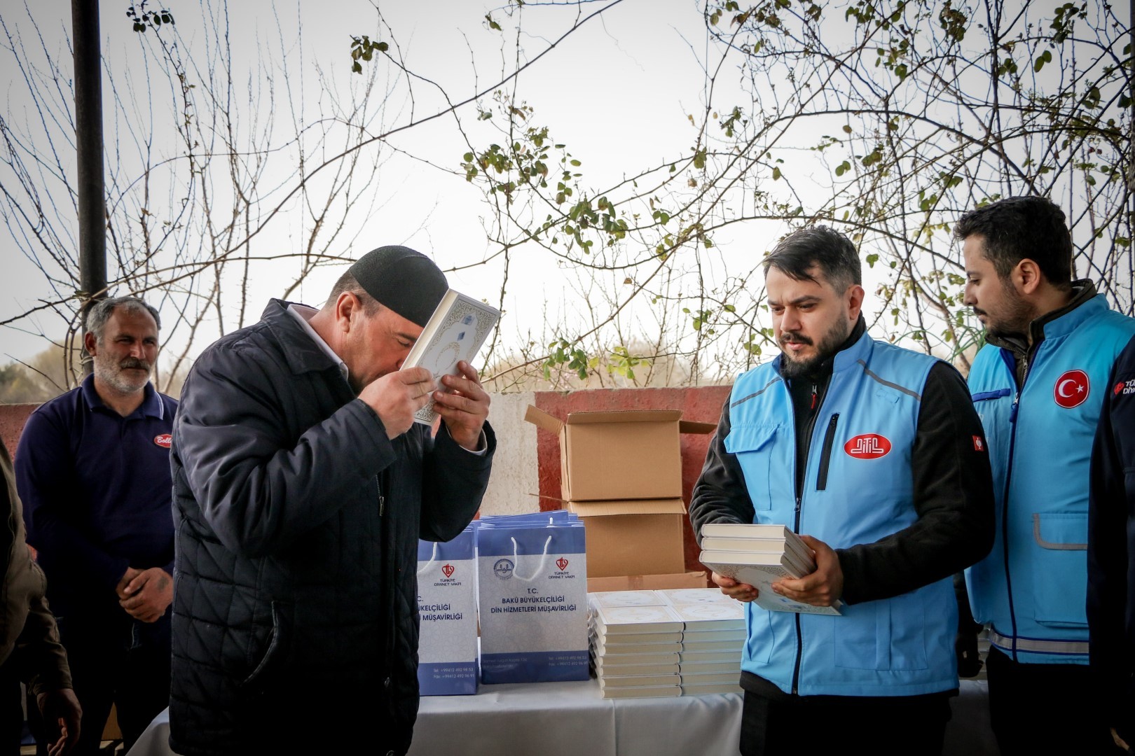 Türkiye Diyanet Vakfı’nın (TDV) yürüttüğü “Bir Kurban Bir Kur’an” projesi