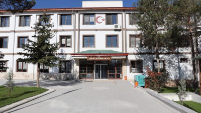 Resmi Gazete’ de yayımlanan Mülki İdare Amirler Atama Kararnamesiyle Erzincan’da