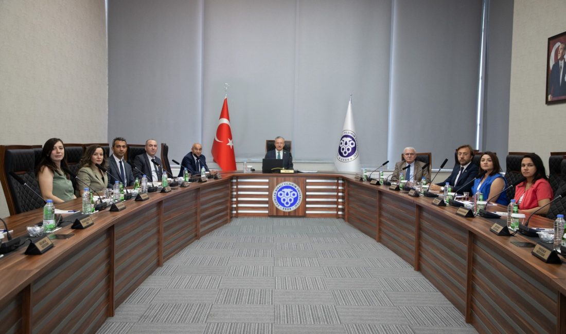 Yükseköğretim Kalite Kurulu (YÖKAK) tarafından gerçekleştirilen Kurumsal Akreditasyon Programı sonucunda