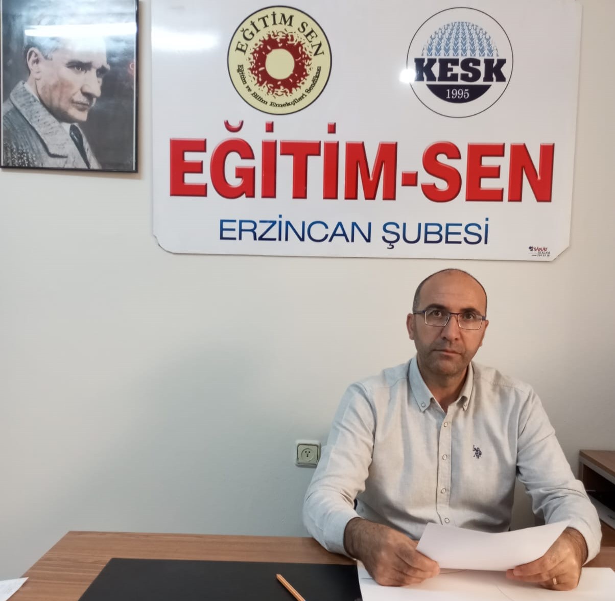 KESK ’e bağlı Eğitim Sen Erzincan Şube başkanı Hüseyin Taner;