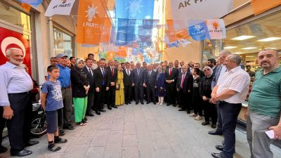 Cumhurbaşkanı Recep Tayyip Erdoğan tarafından ataması yapılan yeni AK Parti