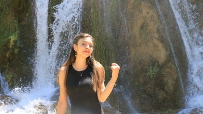 Erzincan’da Tıp Fakültesinin mezuniyet töreninde 3 yıldır sahne alan Erzurumlu