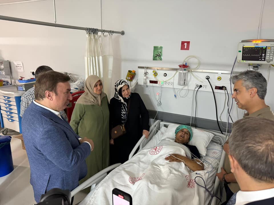 Erzincan Valisi Hamza Aydoğdu, Mengücek Gazi Eğitim ve Araştırma Hastanesinde
