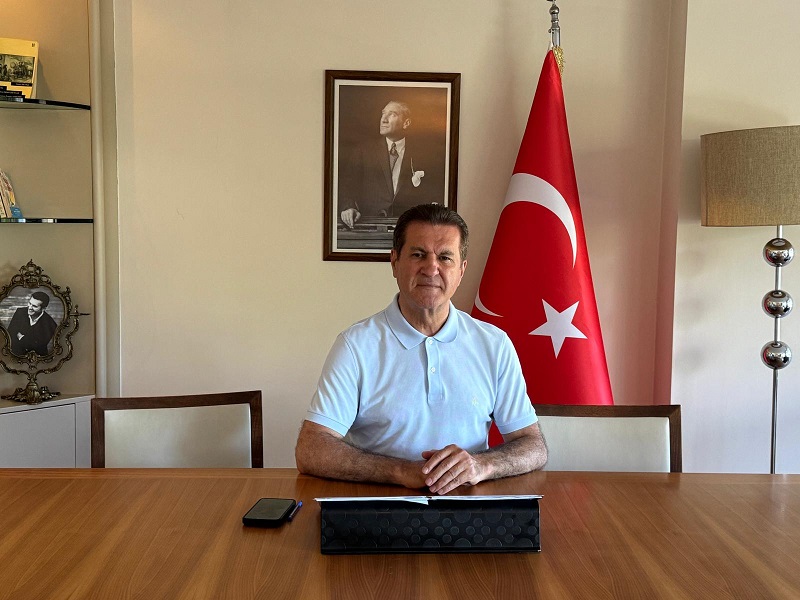 TBMM’ de 9’ncu Yargı paketi ile ilgili basın açıklaması yapan