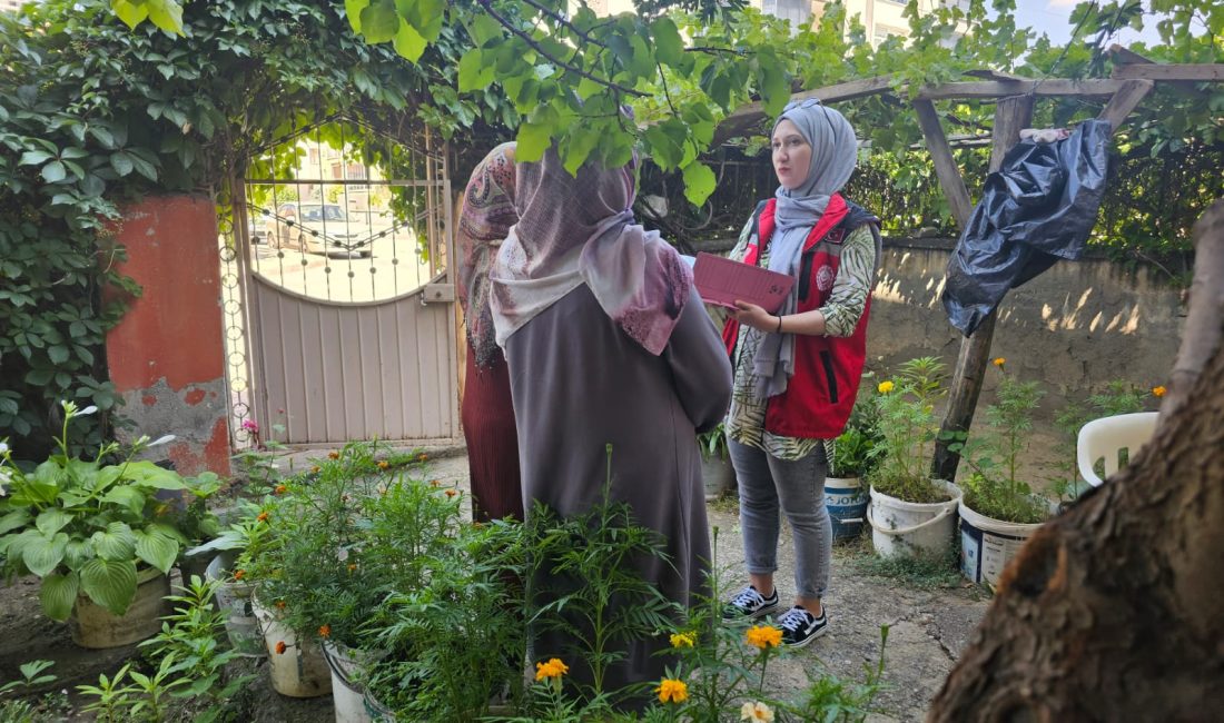 Erzincan ASDEP personelleri arz odaklı hizmet anlayışı ile vatandaşları hanelerinde