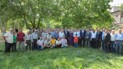 İlçe ziyaretleri kapsamında Kemah İlçesini ziyaret eden Erzincan Valisi Hamza