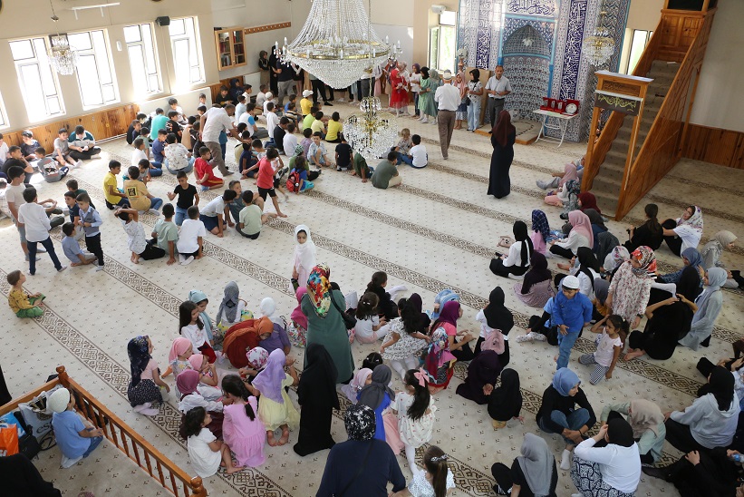Erzincan Yavuz Selim Mahalle Camiinde Yaz Kur’an Kursu Öğrencilerine yönelik