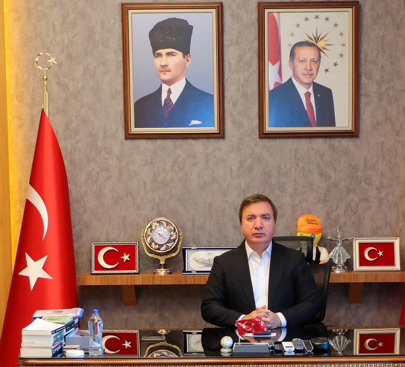 Mevlid Kandili dolayısıyla bir mesaj yayımlayan Erzincan Valisi Hamza Aydoğdu;