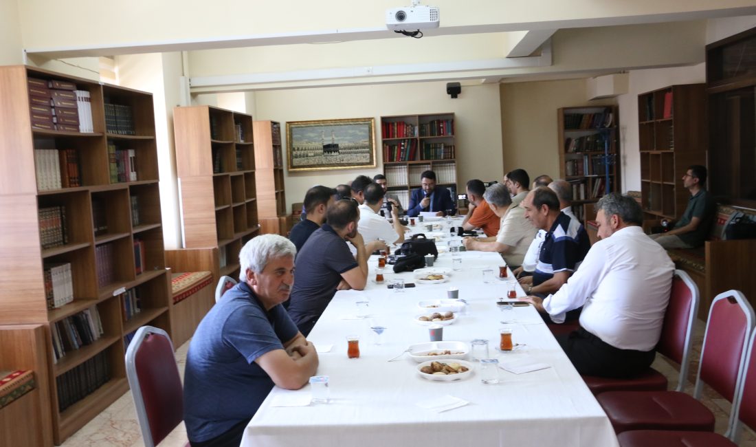 10 Ağustos Cumhurbaşkanlığı kararnamesi ile Erzincan İl Müftüsü olarak atanan