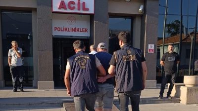 Erzincan’da sosyal medya hesapları üzerinde silahlı terör örgütünün propagandasını yapan