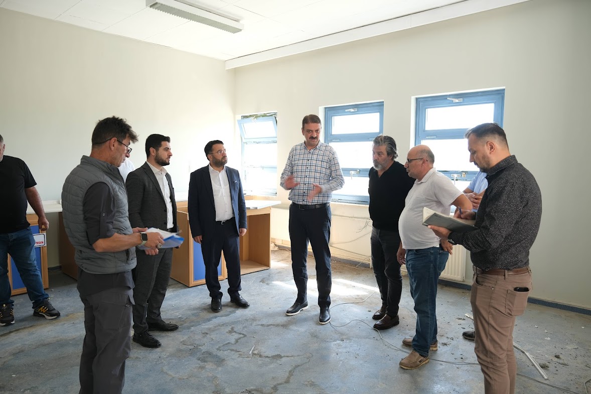 Vakıflar Genel Müdürü Sinan Aksu Vakıflar Genel Müdür Yardımcısı Erkan